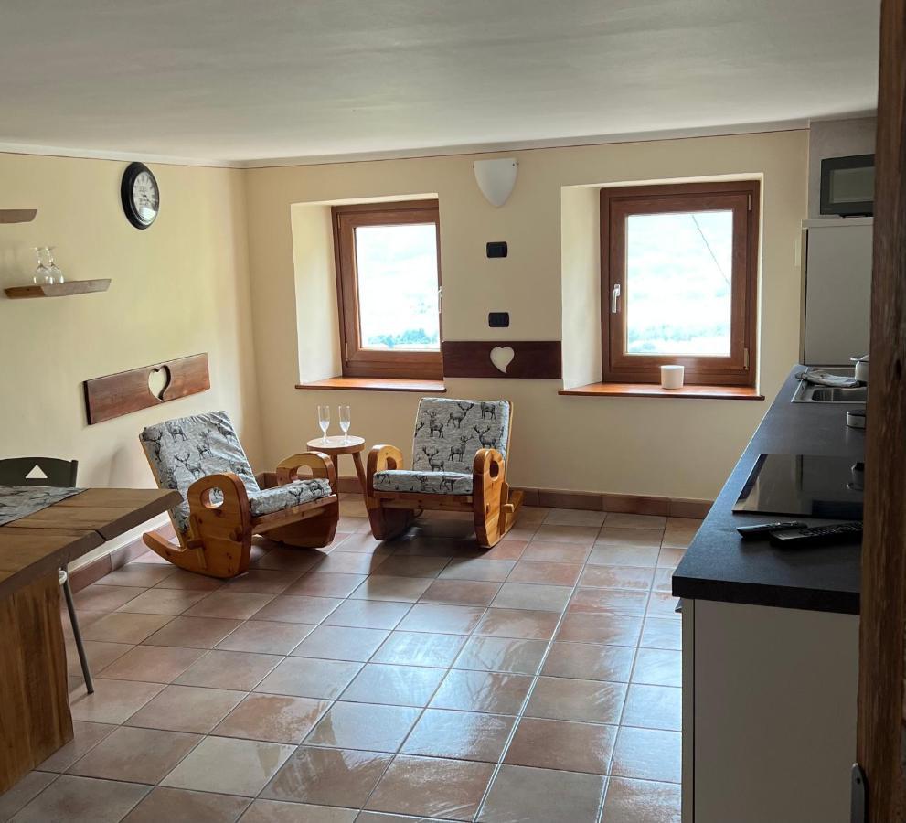 Profumo Di Legno Apartment Aosta Ngoại thất bức ảnh