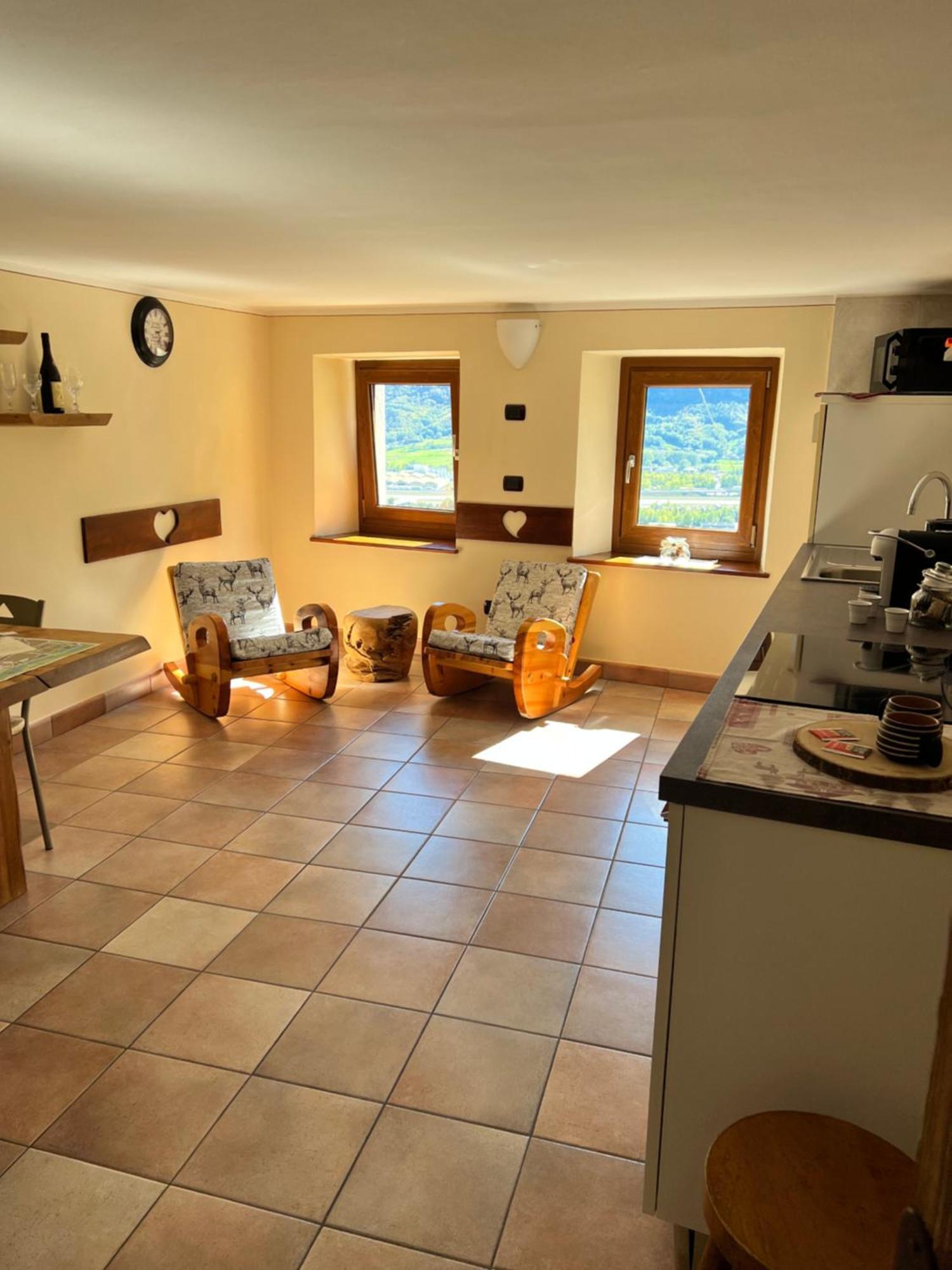 Profumo Di Legno Apartment Aosta Ngoại thất bức ảnh