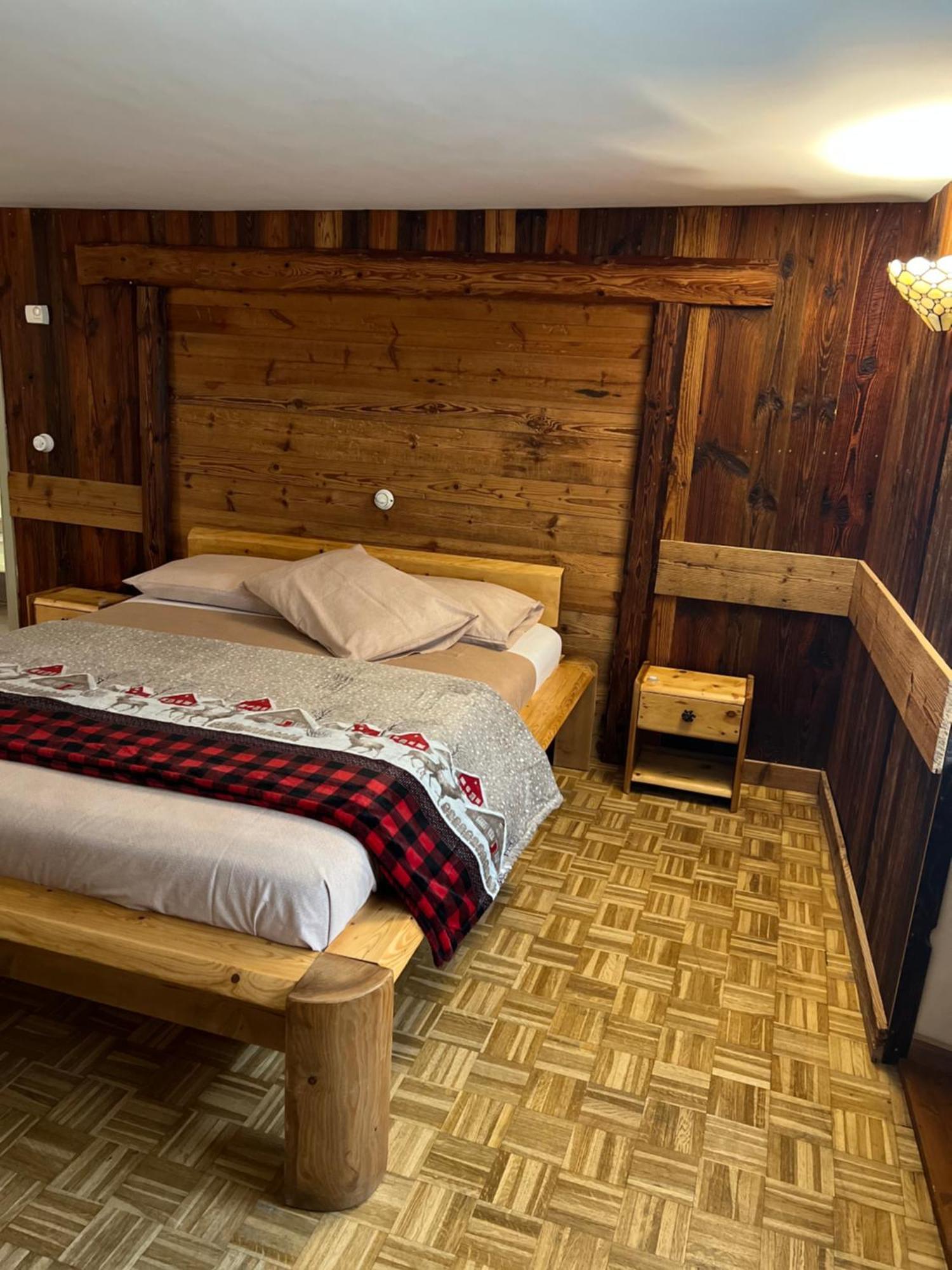Profumo Di Legno Apartment Aosta Ngoại thất bức ảnh