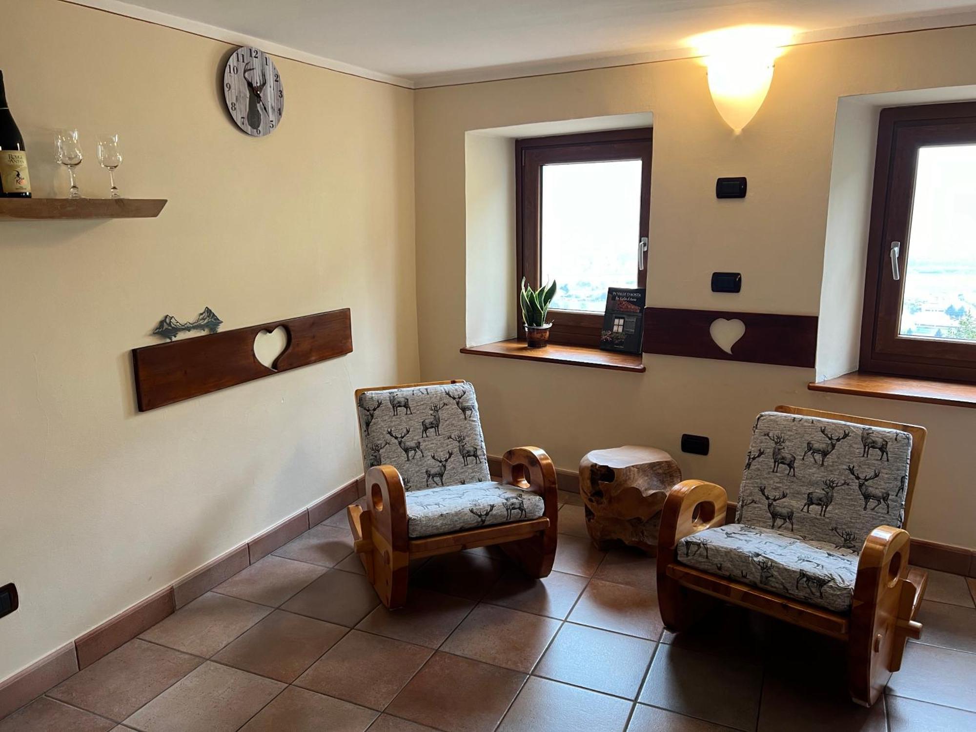 Profumo Di Legno Apartment Aosta Ngoại thất bức ảnh