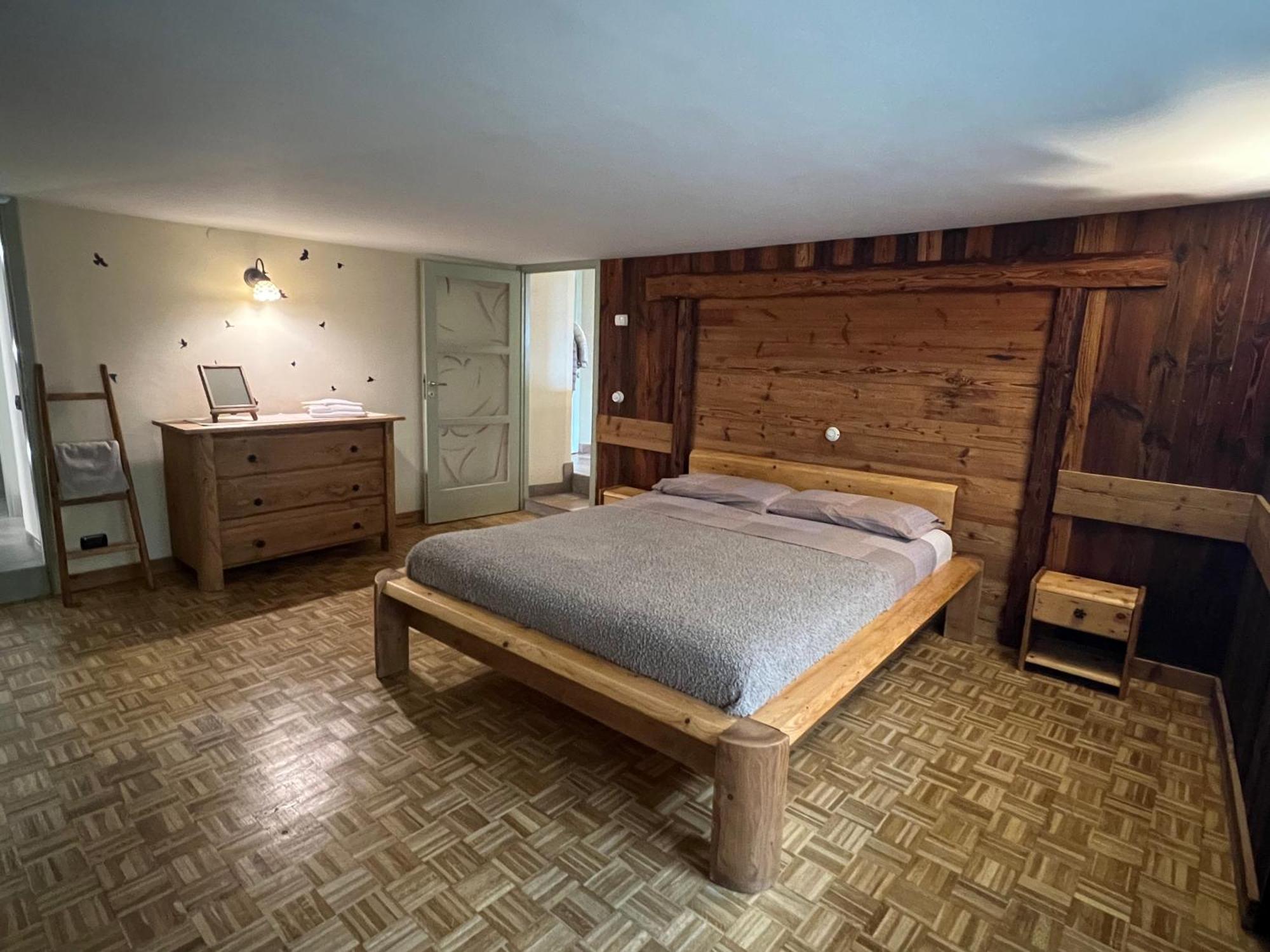 Profumo Di Legno Apartment Aosta Ngoại thất bức ảnh